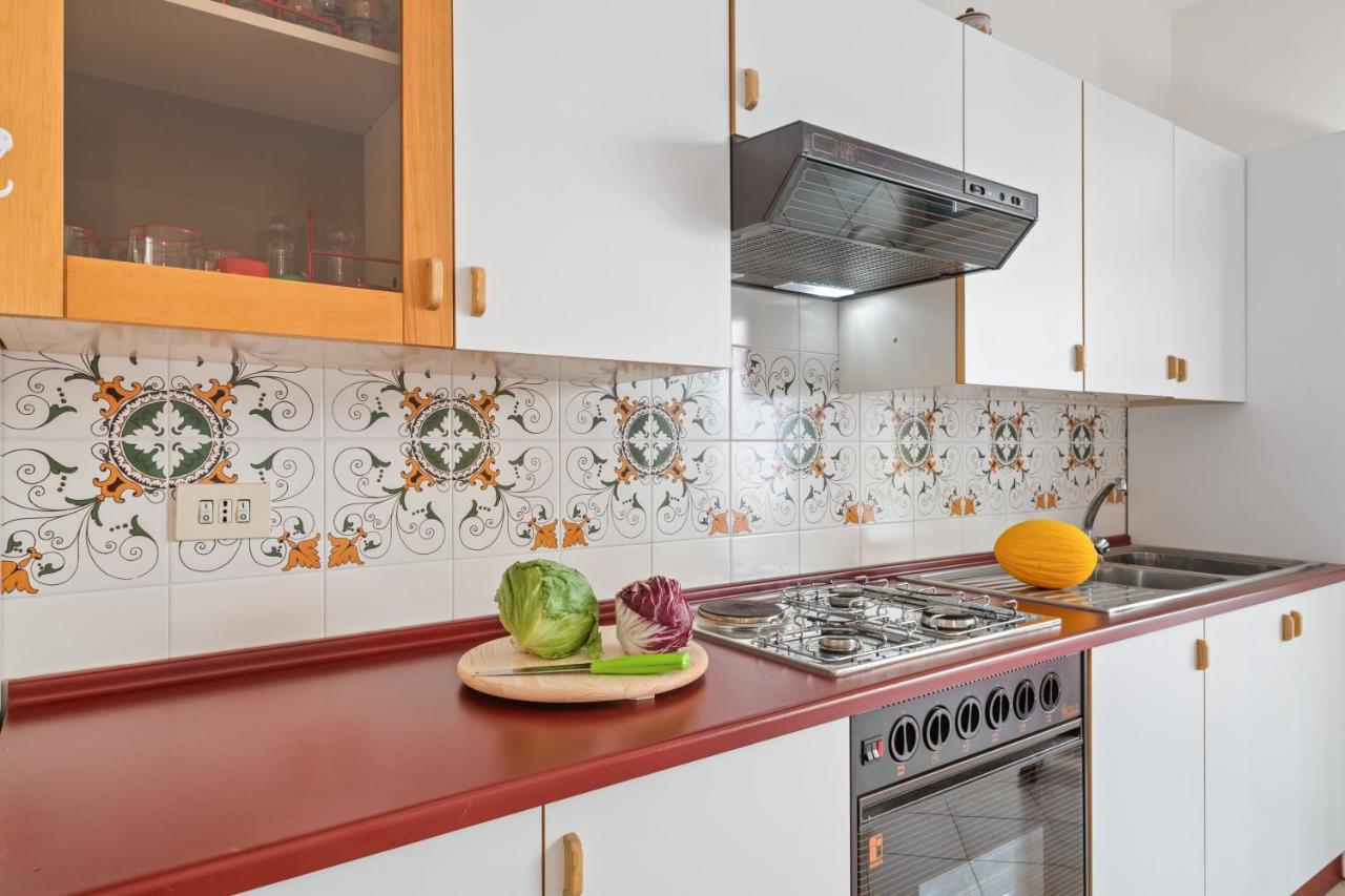 Taormina Comfortable Apartment With Terrace Exterior foto